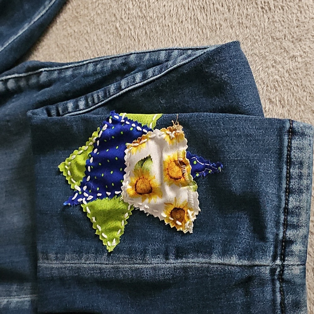Upcycled Threads-Kancan mid rise skinny jeans